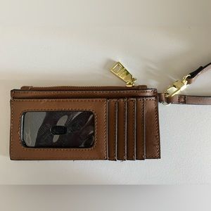 Steve Madden wristlet